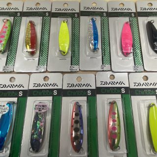 ダイワ チヌーク続々入荷！！