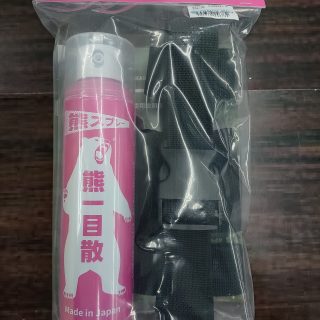 【NEW】熊スプレー 熊一目散ホルダー付き