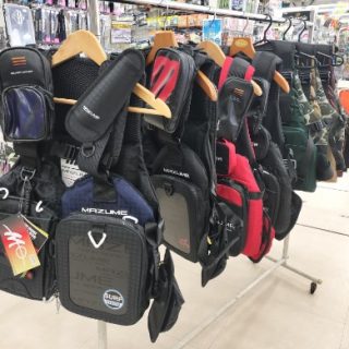 【 フローティングベスト 各種入荷しました^^ 】